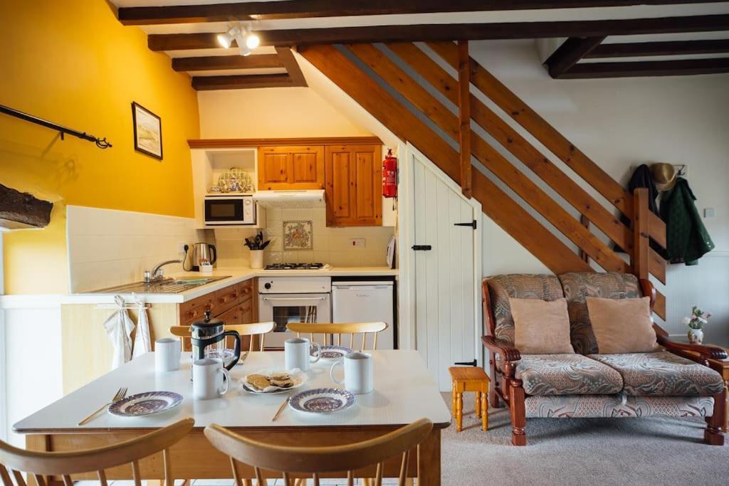 Barn Cottage - Family-Friendly Cottage With Heated Indoor Pool Haverfordwest Exterior photo
