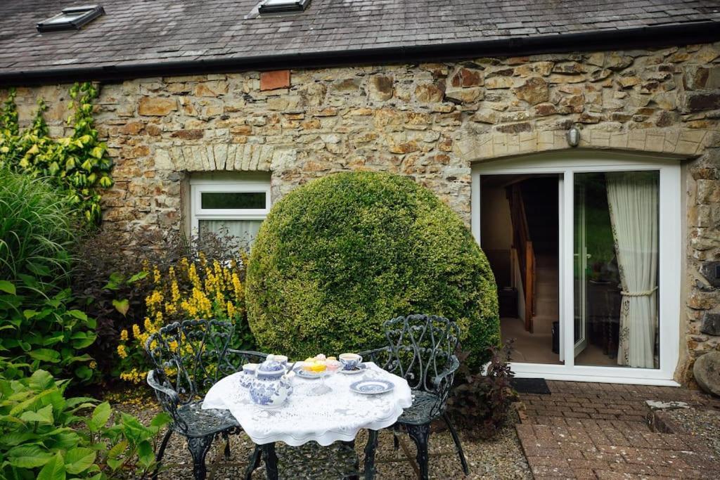 Barn Cottage - Family-Friendly Cottage With Heated Indoor Pool Haverfordwest Exterior photo